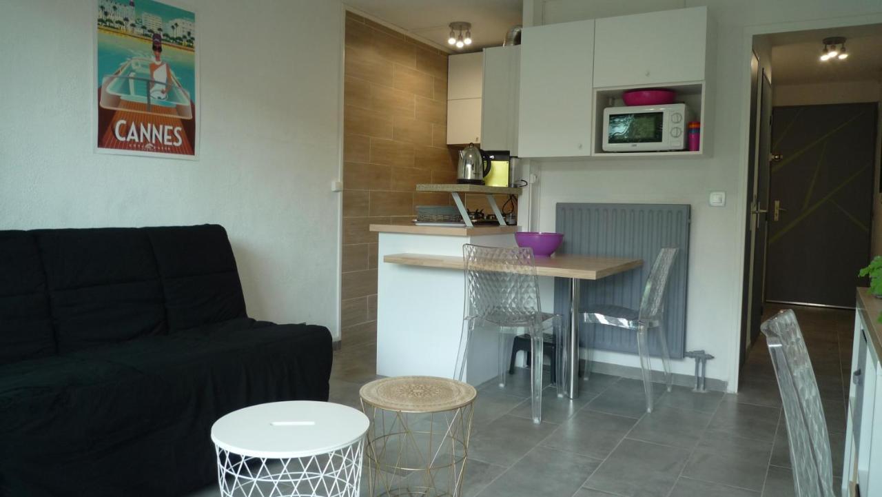 Appartementfrontdemersaintraphaelsantalucia Экстерьер фото